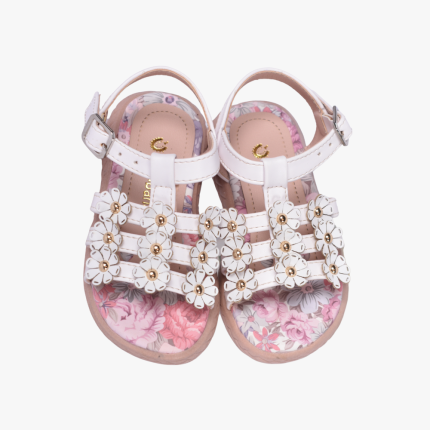 Sandalia blanca con flores